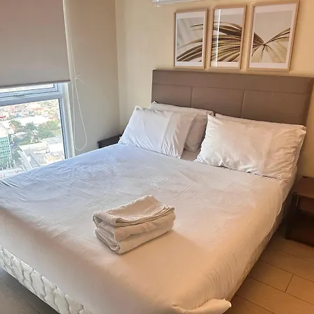 Premium Executive Suite At Venice Luxury Residences